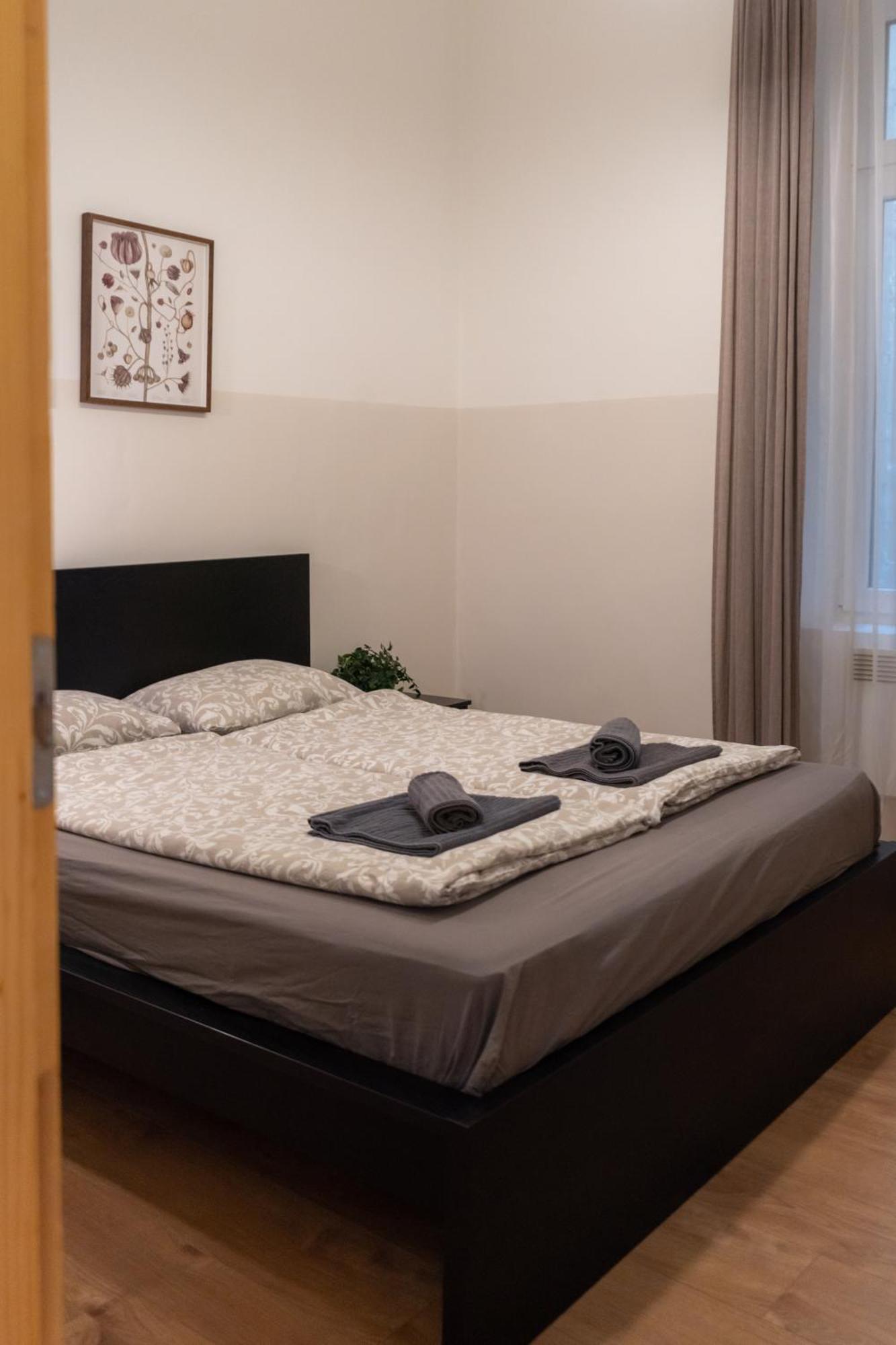 Cozy Apartment In Akacfa Street Budapeszt Zewnętrze zdjęcie